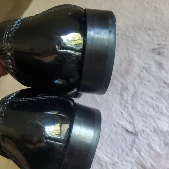 Donald J. Pliner Size 7 Black Velvet Loafers Dress Shoes Classic Slip-On - Picture 5 of 12